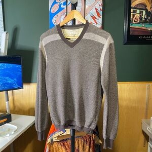 Converse Men's Taupe and Cream V-Neck Sweater John varvatos cashmere cotton L